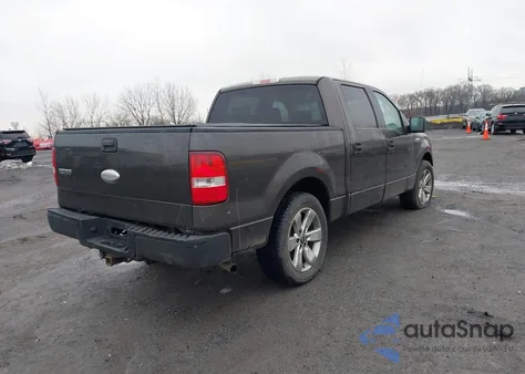 2006 Ford F-150 Lariat/Xlt z USA, uszkodzony, nr VIN 1FTPW12V86FB66025